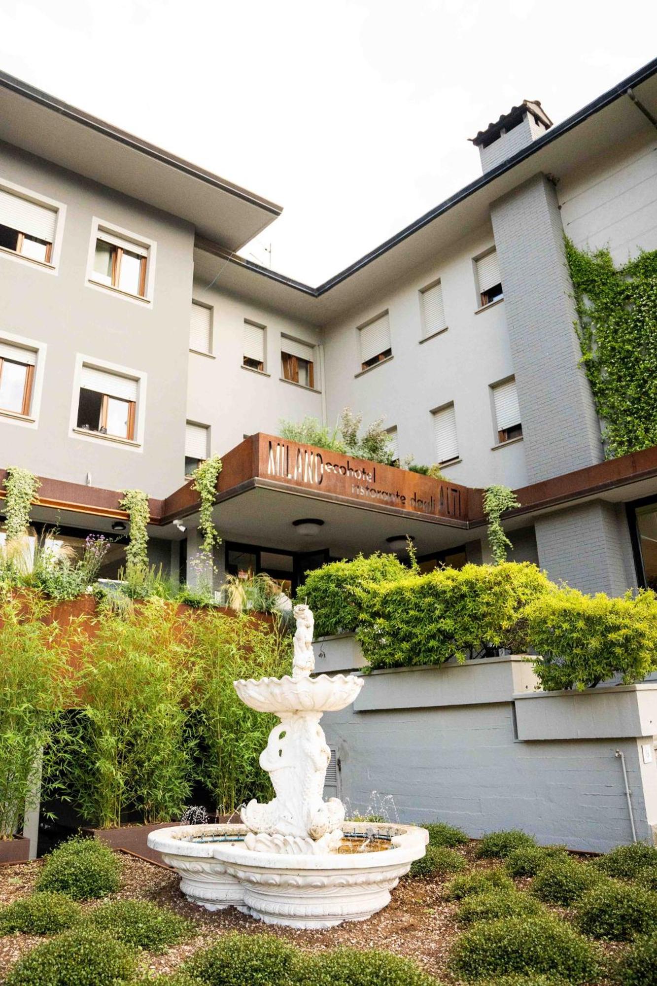 Ecohotel Ristorante Milano Borgo a Mozzano Exterior foto